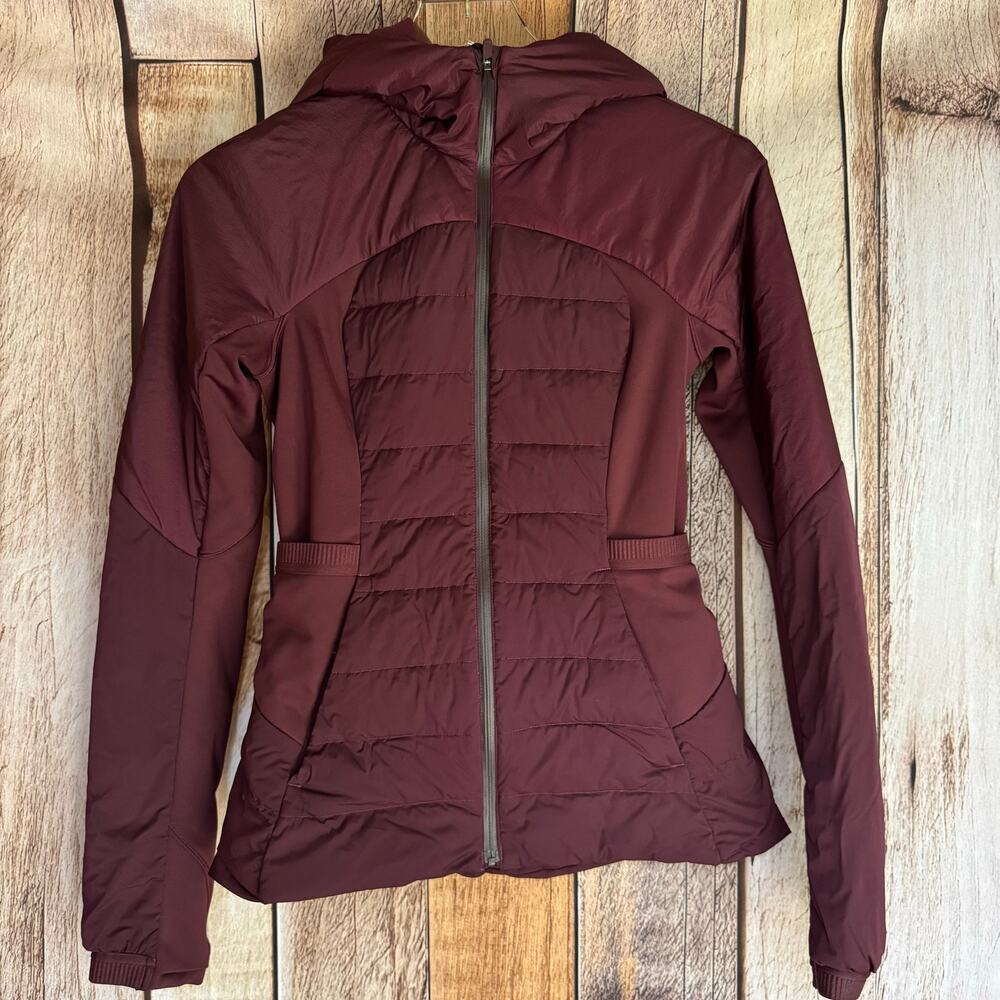lululemon athletica Burgundy Puffer Jacket size 4/xs